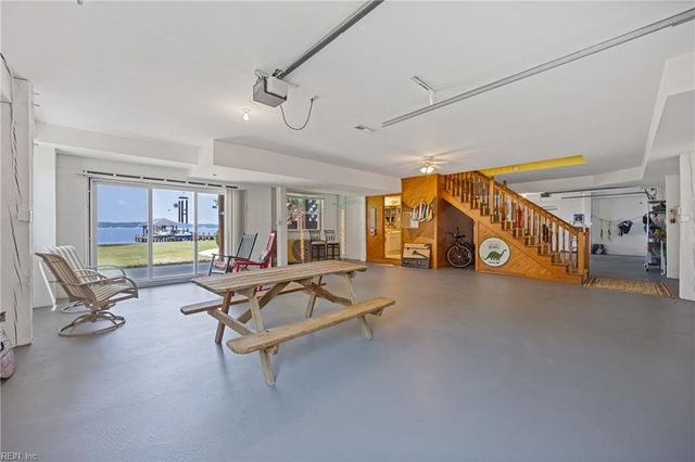 953 Old Ferry RD, Edenton, NC 27932