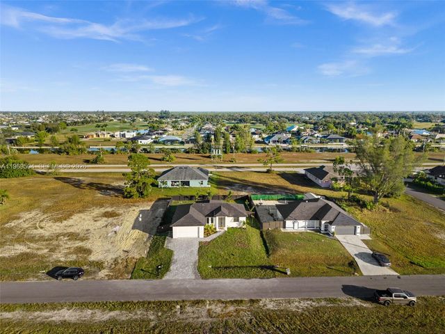 2827 NW 13th St, Cape Coral, FL 33993