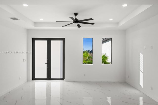 2827 NW 13th St, Cape Coral, FL 33993