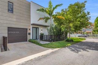 2841 SW 27th Street A, Miami, FL 33133