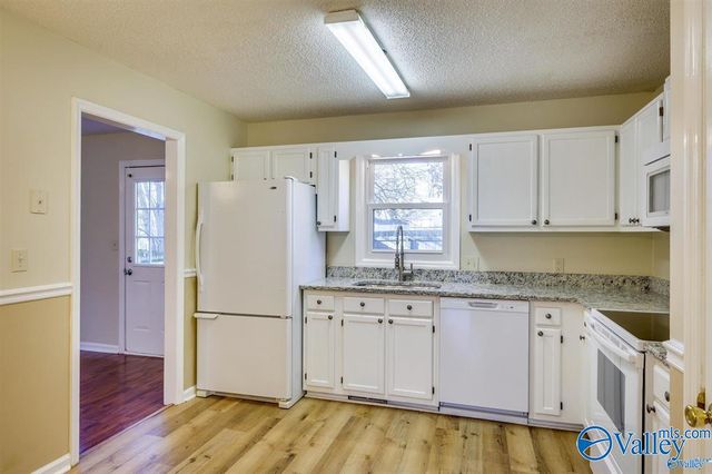 124 Suffolk Drive, Madison, AL 35757