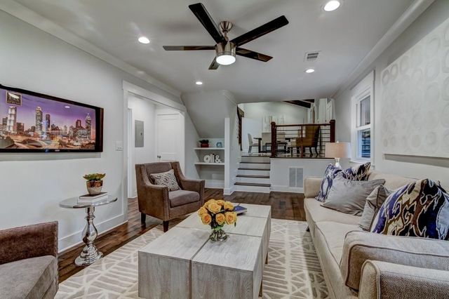 260 Moonshadow Court, Roswell, GA 30075