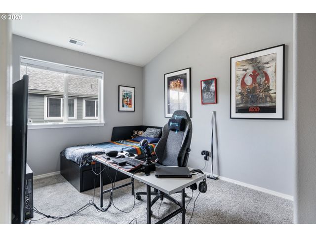 9220 Sw CASCARA Ln, Tualatin, OR 97062