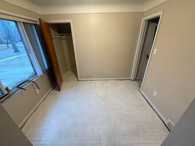 17697 Norborne, Redford, MI 48240