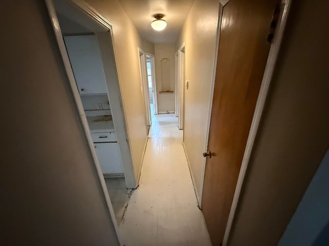 17697 Norborne, Redford, MI 48240