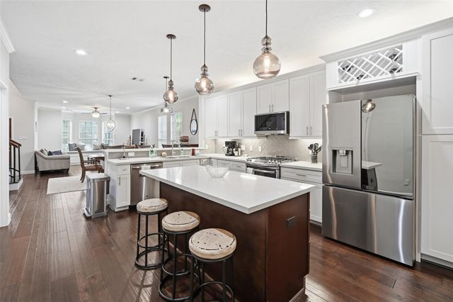 1427 Scharpe Street, Houston, TX 77023