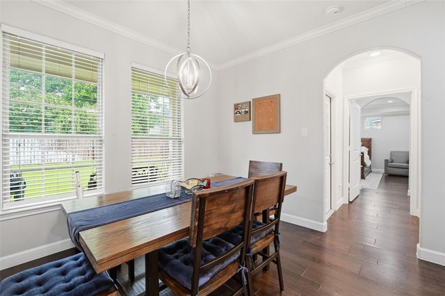 1427 Scharpe Street, Houston, TX 77023