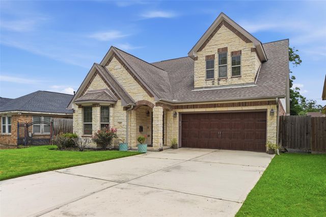 1427 Scharpe Street, Houston, TX 77023
