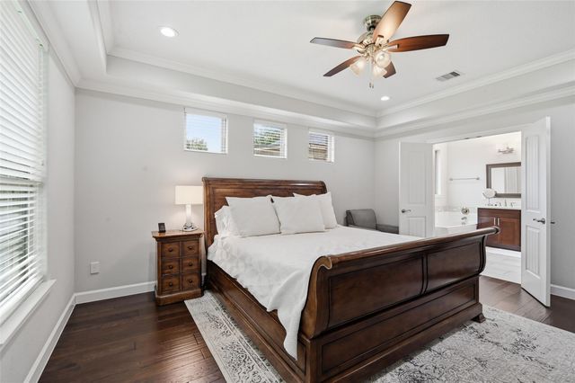 1427 Scharpe Street, Houston, TX 77023