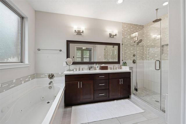 1427 Scharpe Street, Houston, TX 77023