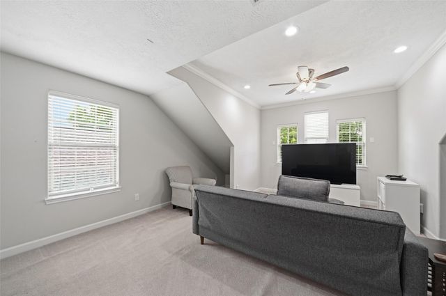 1427 Scharpe Street, Houston, TX 77023