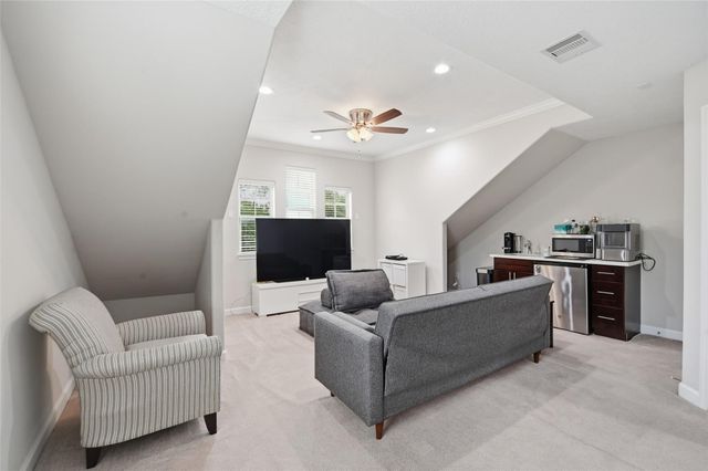 1427 Scharpe Street, Houston, TX 77023