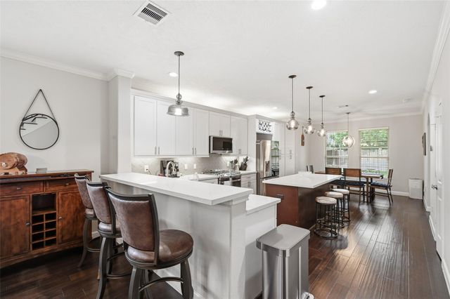 1427 Scharpe Street, Houston, TX 77023