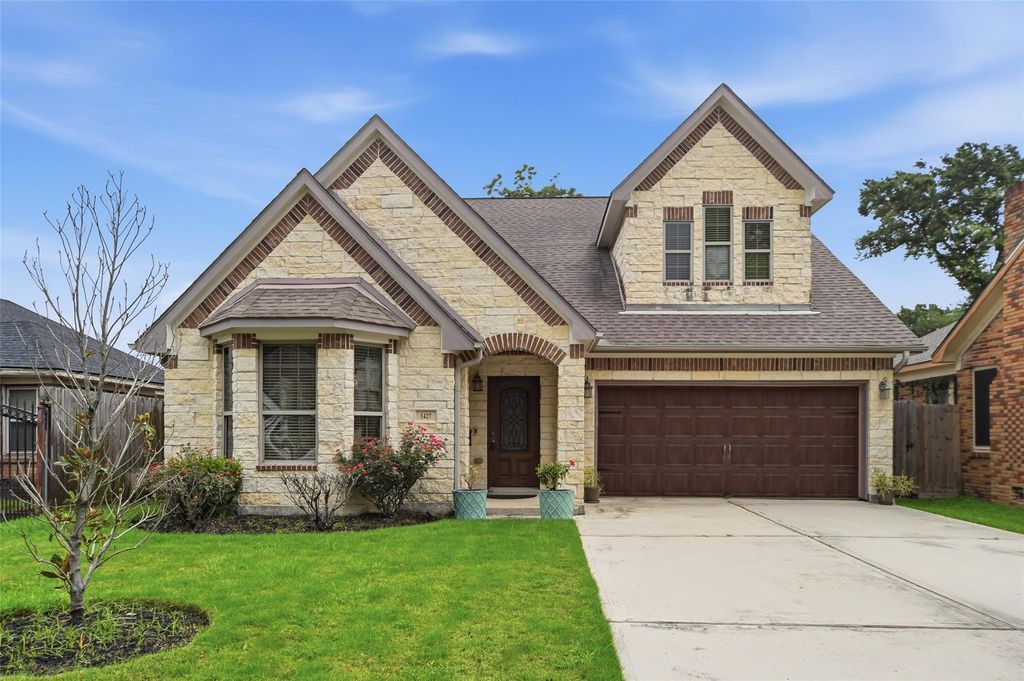1427 Scharpe Street, Houston, TX 77023