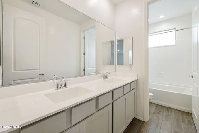 17328 W DAHLIA Drive, Surprise, AZ 85388