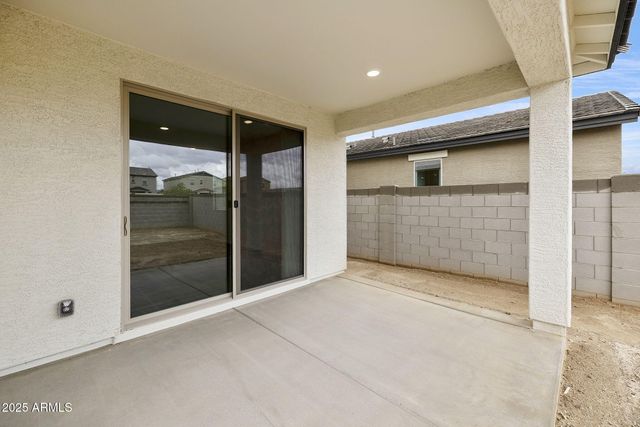 17328 W DAHLIA Drive, Surprise, AZ 85388