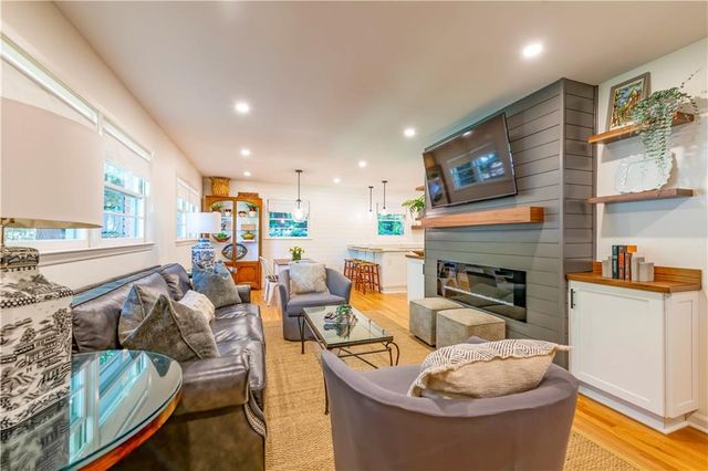 2907 Mount Olive Drive, Decatur, GA 30033