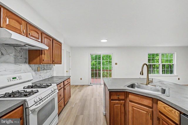 112 CEDAR LN, East Stroudsburg, PA 18302