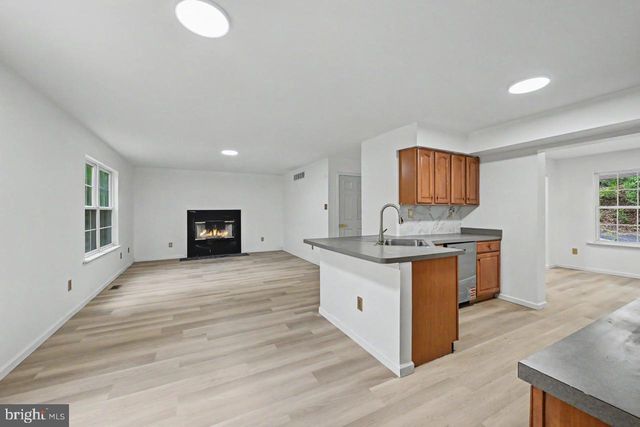 112 CEDAR LN, East Stroudsburg, PA 18302