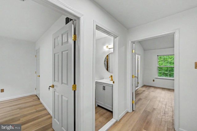 112 CEDAR LN, East Stroudsburg, PA 18302