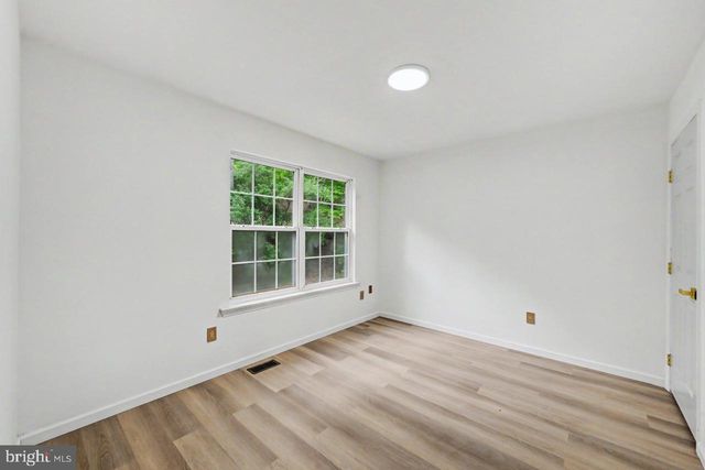 112 CEDAR LN, East Stroudsburg, PA 18302