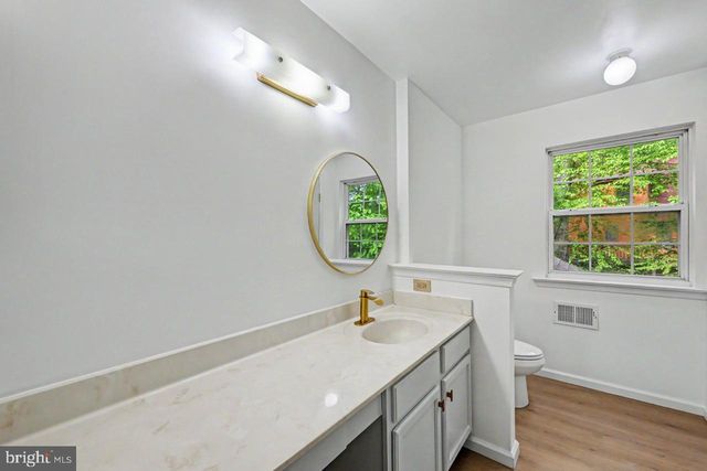 112 CEDAR LN, East Stroudsburg, PA 18302