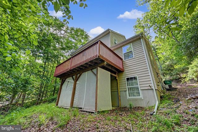 112 CEDAR LN, East Stroudsburg, PA 18302