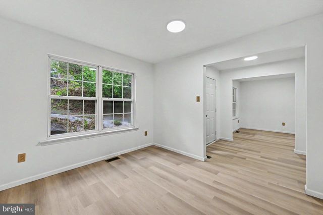 112 CEDAR LN, East Stroudsburg, PA 18302
