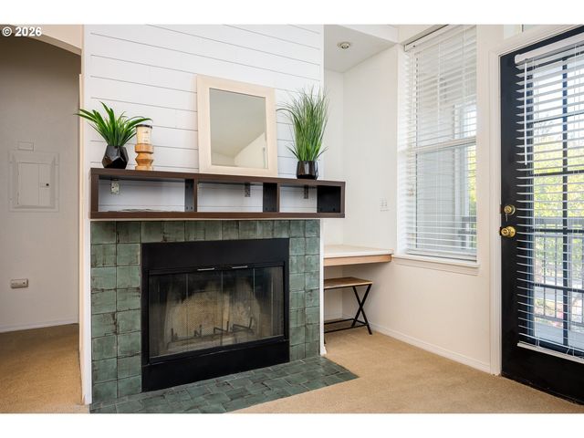 1220 Ne HORIZON Loop 106, Hillsboro, OR 97124