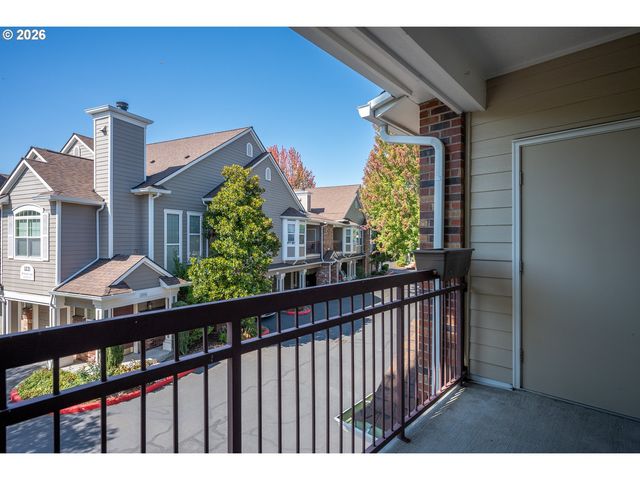 1220 Ne HORIZON Loop 106, Hillsboro, OR 97124