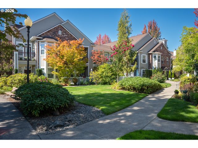1220 Ne HORIZON Loop 106, Hillsboro, OR 97124