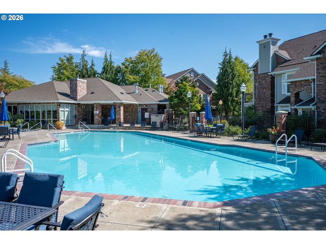 1220 Ne HORIZON Loop 106, Hillsboro, OR 97124