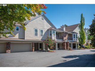 1220 Ne HORIZON Loop 106, Hillsboro, OR 97124