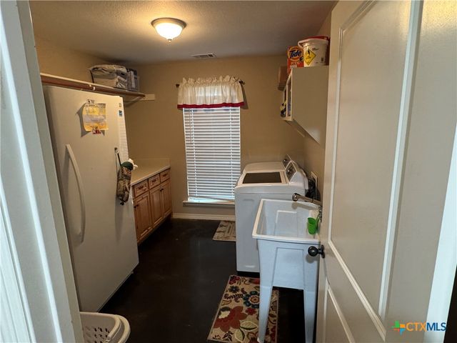 226 HCR 3321, Hubbard, TX 76648