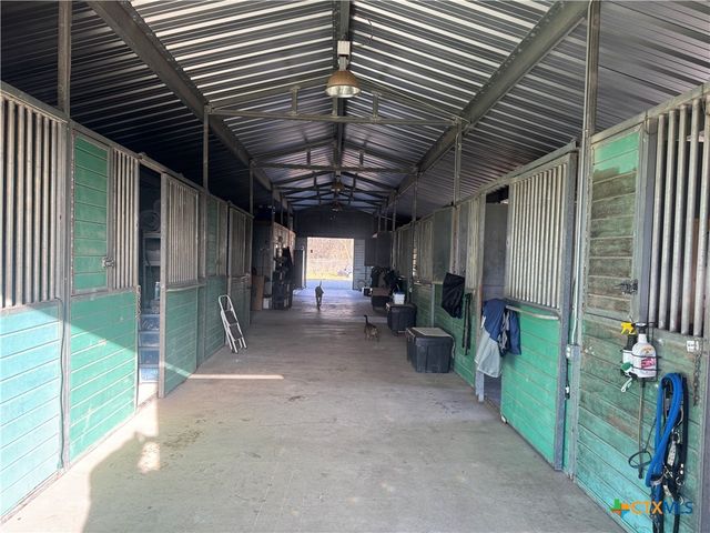 226 HCR 3321, Hubbard, TX 76648