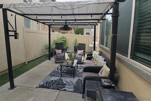 3162 E Painted Crescent, Ontario, CA 91762