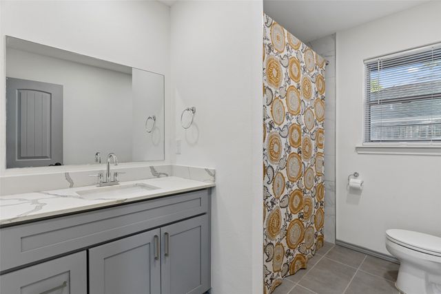 6404 E Lovers Lane, Dallas, TX 75214