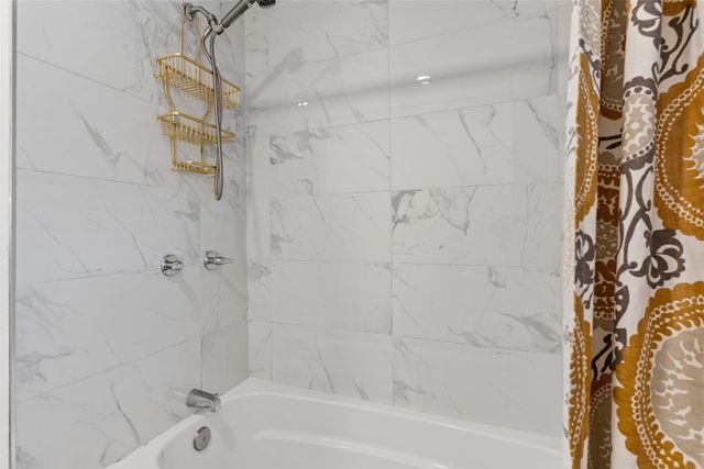 6404 E Lovers Lane, Dallas, TX 75214