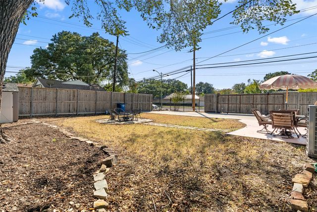 6404 E Lovers Lane, Dallas, TX 75214