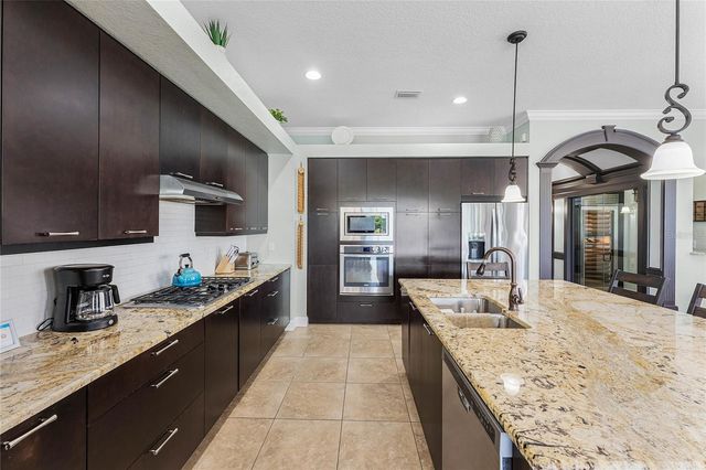 1097 CASTLE PINES COURT, Reunion, FL 34747