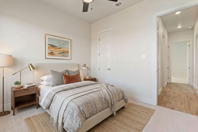 412 COLLUM View, Azle, TX 76020