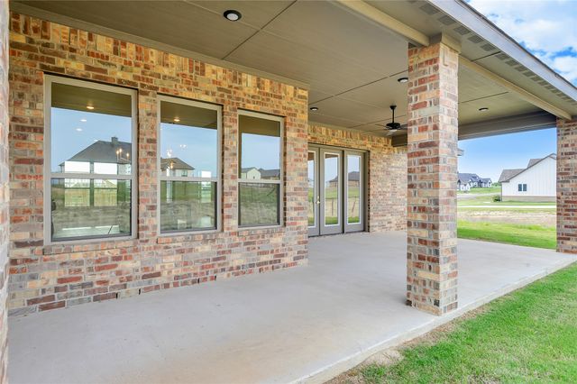 412 COLLUM View, Azle, TX 76020