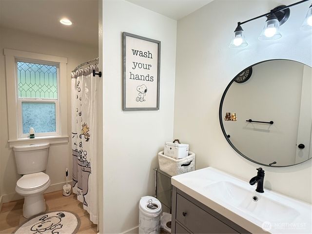 403 A Street, South Bend, WA 98586