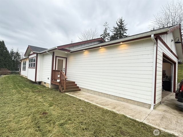 403 A Street, South Bend, WA 98586