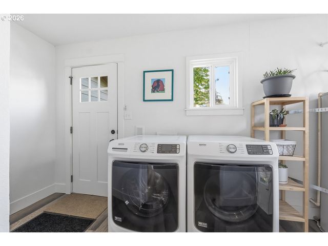 6207 Ne 12TH Ave, Portland, OR 97211