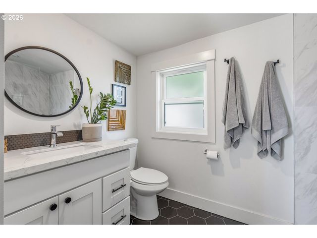 6207 Ne 12TH Ave, Portland, OR 97211