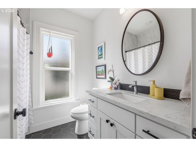 6207 Ne 12TH Ave, Portland, OR 97211