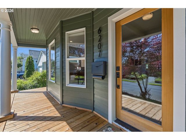 6207 Ne 12TH Ave, Portland, OR 97211