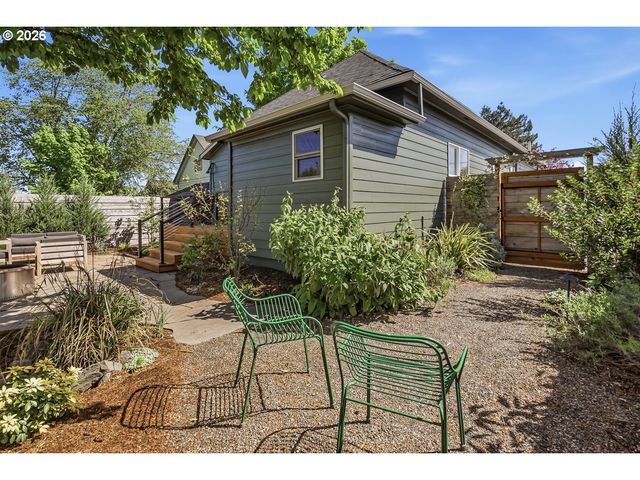 6207 Ne 12TH Ave, Portland, OR 97211