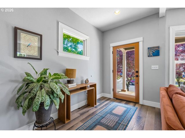 6207 Ne 12TH Ave, Portland, OR 97211